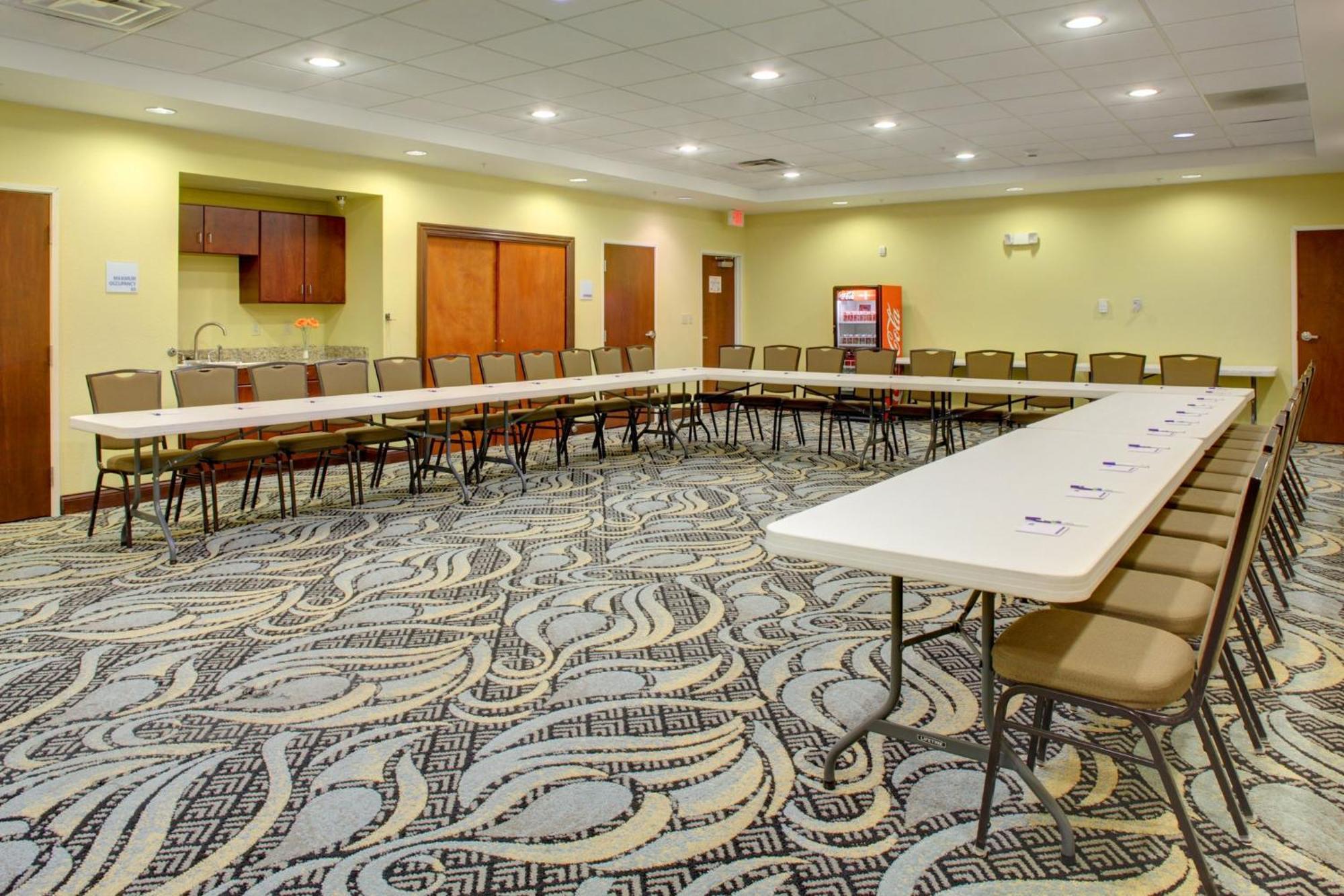 Holiday Inn Express & Suites Cross Lanes By Ihg Екстериор снимка
